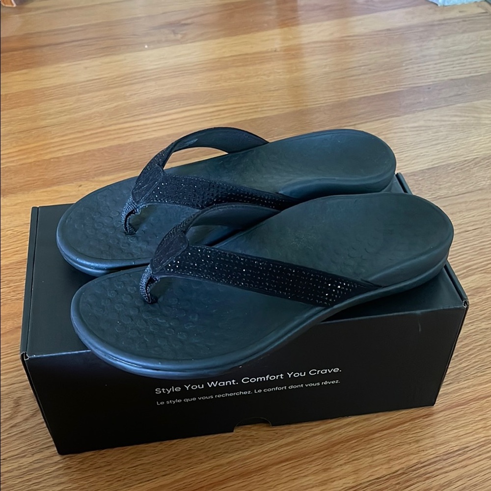 Women's Black Flip Flops